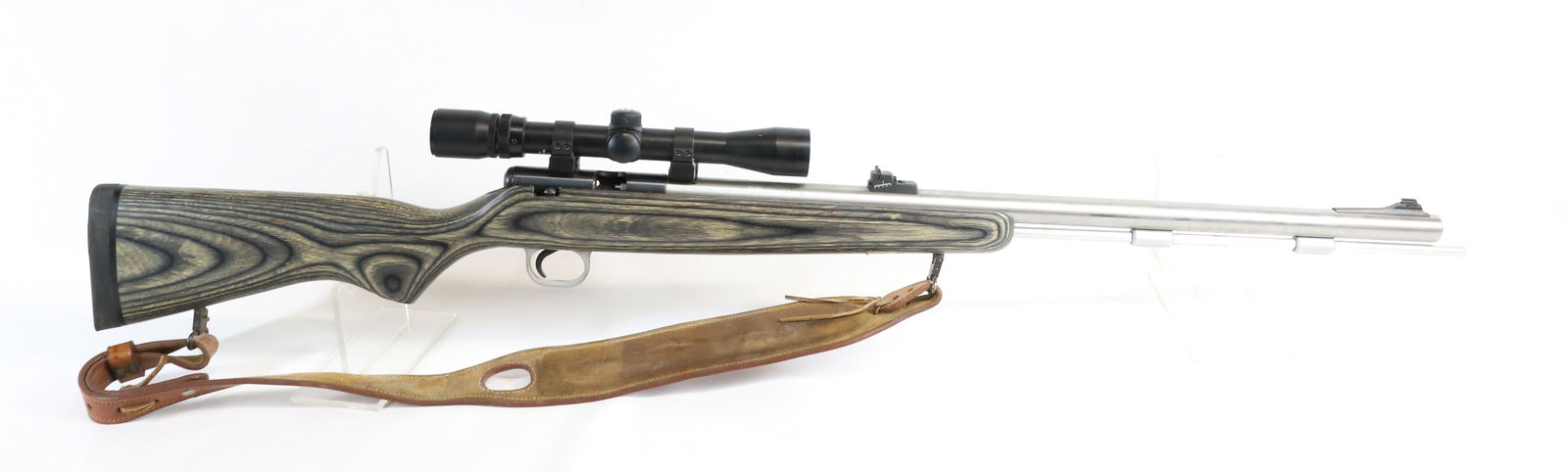 GONIC ARMS IN-LINE MUZZLELOADER, MODEL 93: 50 CAL, SERIAL# 0004208, WITH BUSHNELL SCOPE AND SYNTHETIC STOCK, 25" BARREL Registration: Terms: ANTIQUE OR BLACK POWDER FIREARM. THERE IS NO REGISTRATION OR FFL TRANSFER REQUIRED