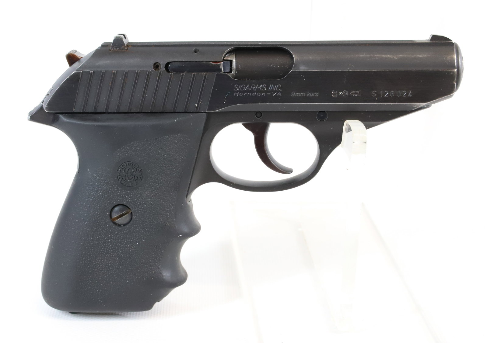 SIG SAUER MODEL P232 PISTOL: .380 CAL, SERIAL# S126024, 3 1/2" BARREL, WITH CLIP AND CASE - DECOCKER Registration: Terms: THIS GUN REQUIRES REGISTRATION OR AN FFL TRANSFER TO PURCHASE