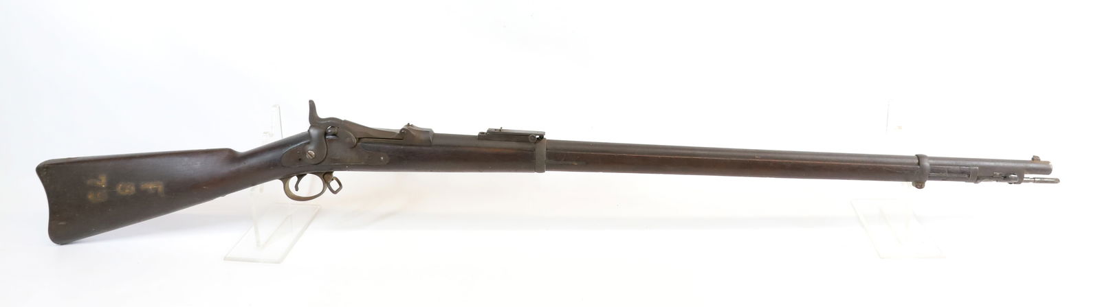 US SPRINGFIELD MODEL 1884: 4570 CALIBER. SERIAL 523842. BARREL 32". "F 8 79" ON STOCK. PLUS OTHER CARTOUCHES. Registration: Terms: