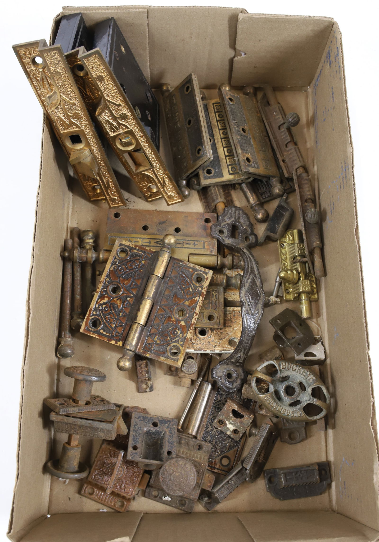 DOOR/CABINET HARDWARE (1 of 4)