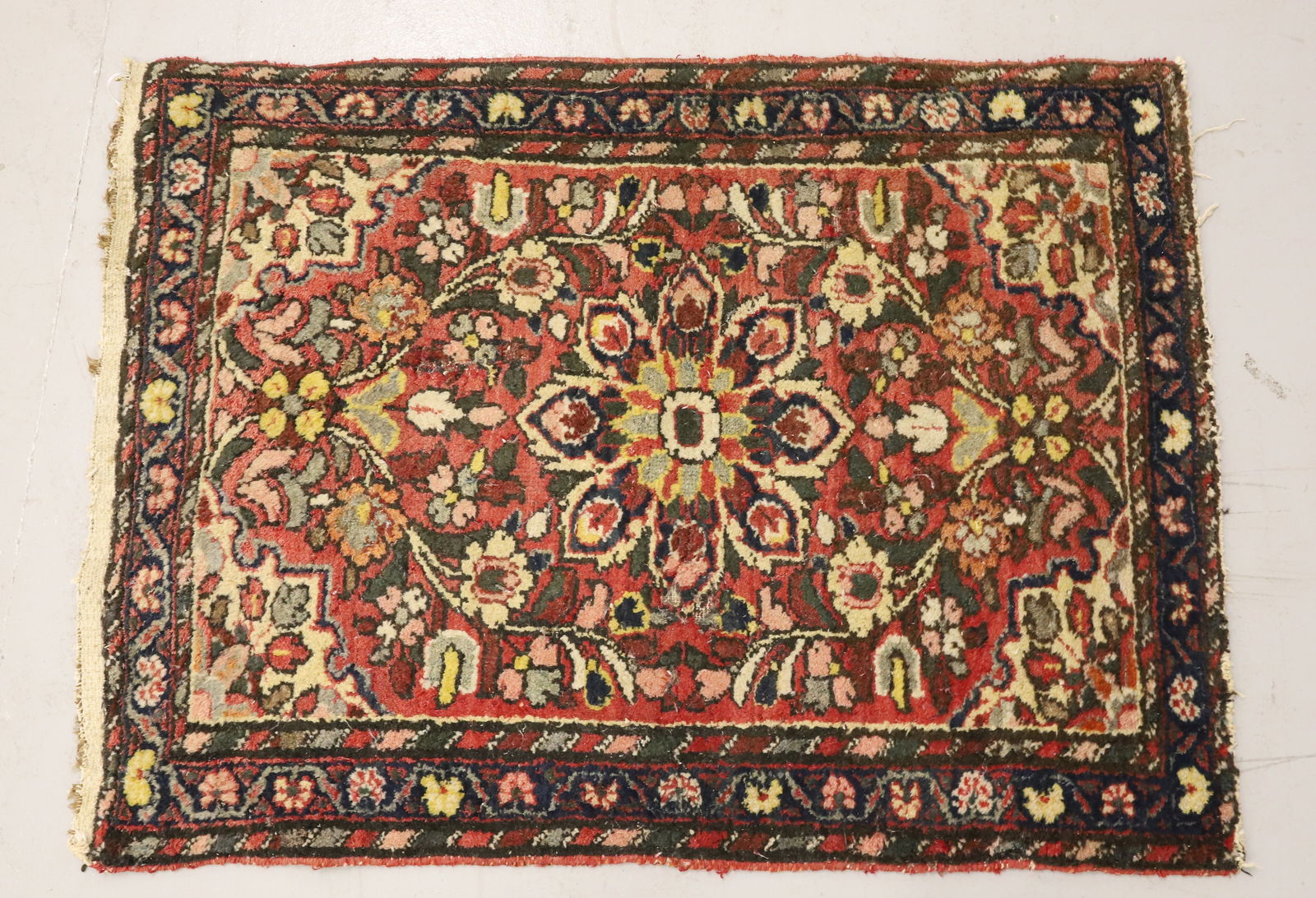 HAMADAN STYLE WOOL MAT (1 of 3)