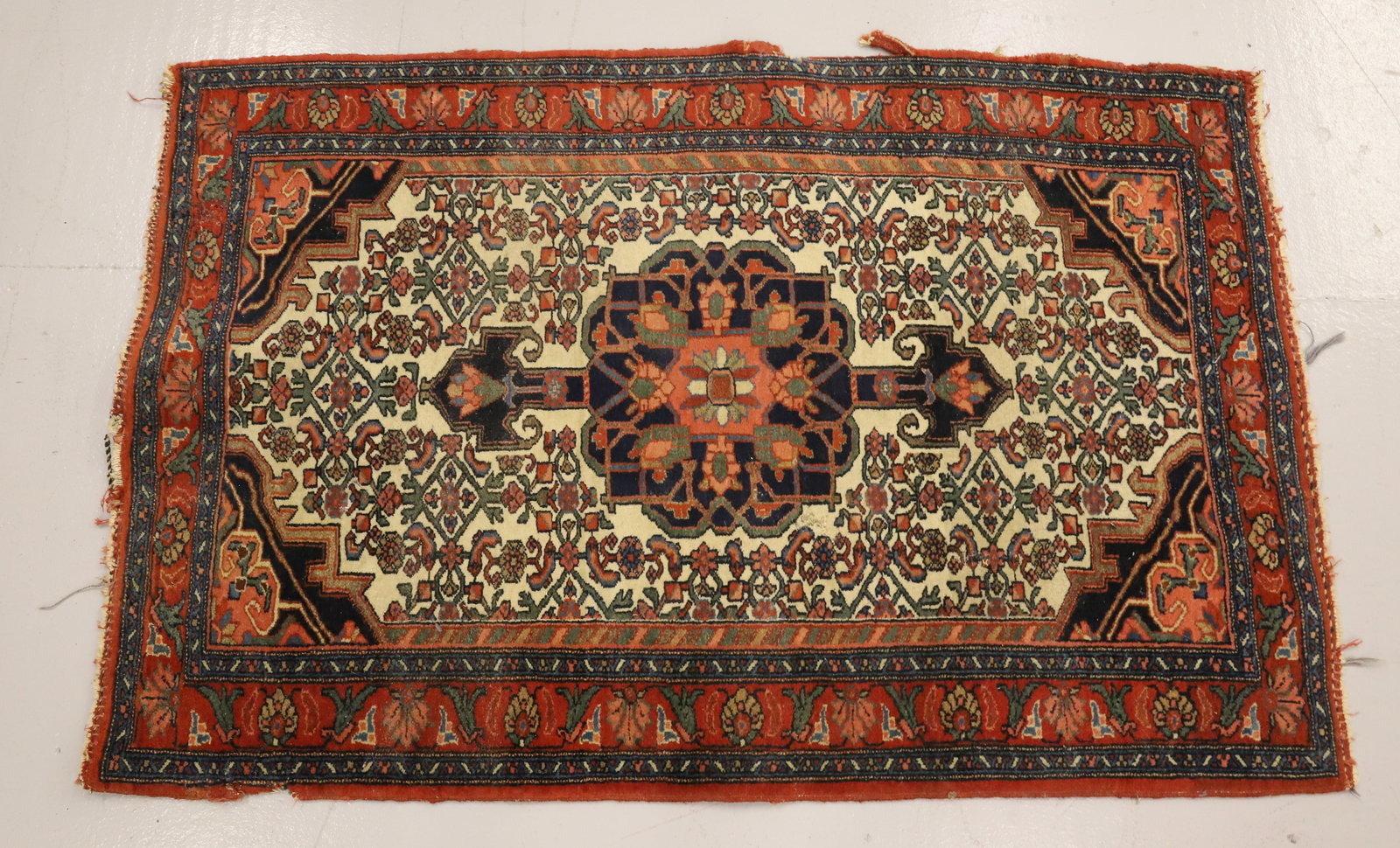 PERSIAN STYLE ORIENTAL MAT (1 of 5)