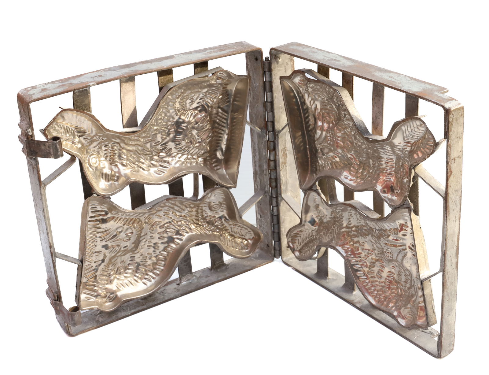 VINTAGE RABBIT CHOCOLATE MOLD (1 of 3)