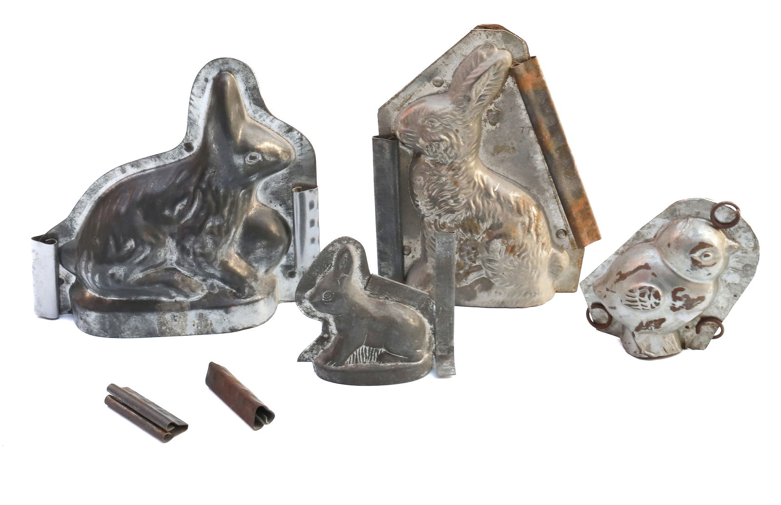 (4) ANTIQUE CHOCOLATE MOLDS (1 of 3)