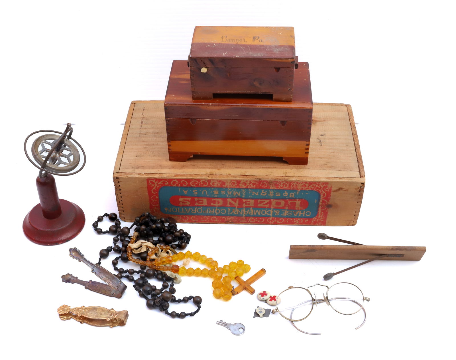 LOT OF ANTIQUE SMALLS (1 of 8)