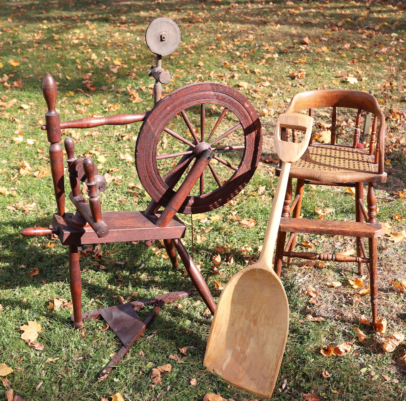 WOODEN FURNITURE LOT (1 of 4)