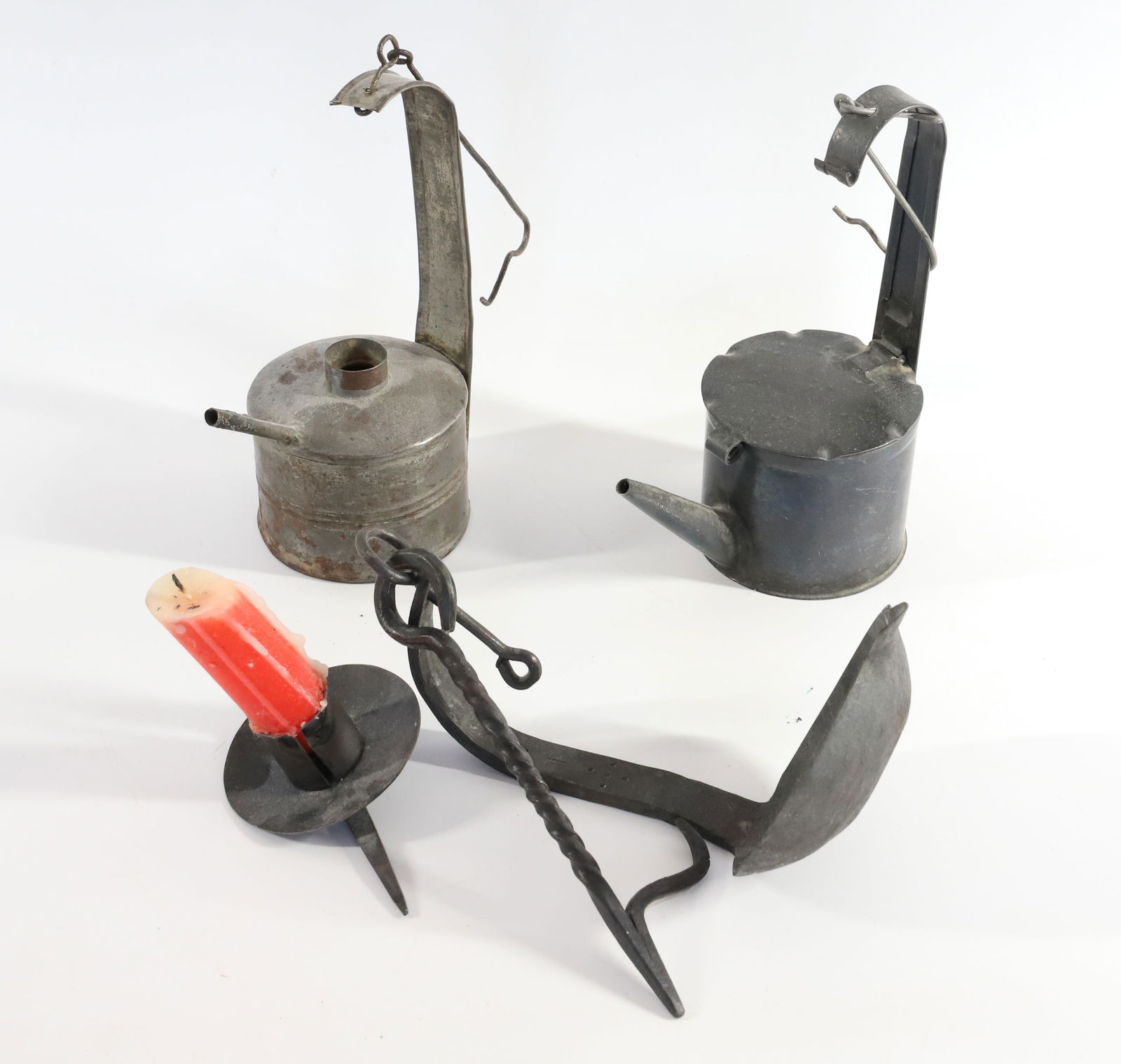 LOT OF LIGHTING (1 of 4)