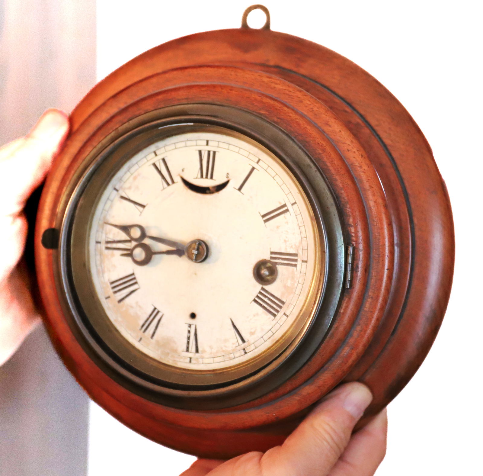 ANTIQUE WALL CLOCK (1 of 2)