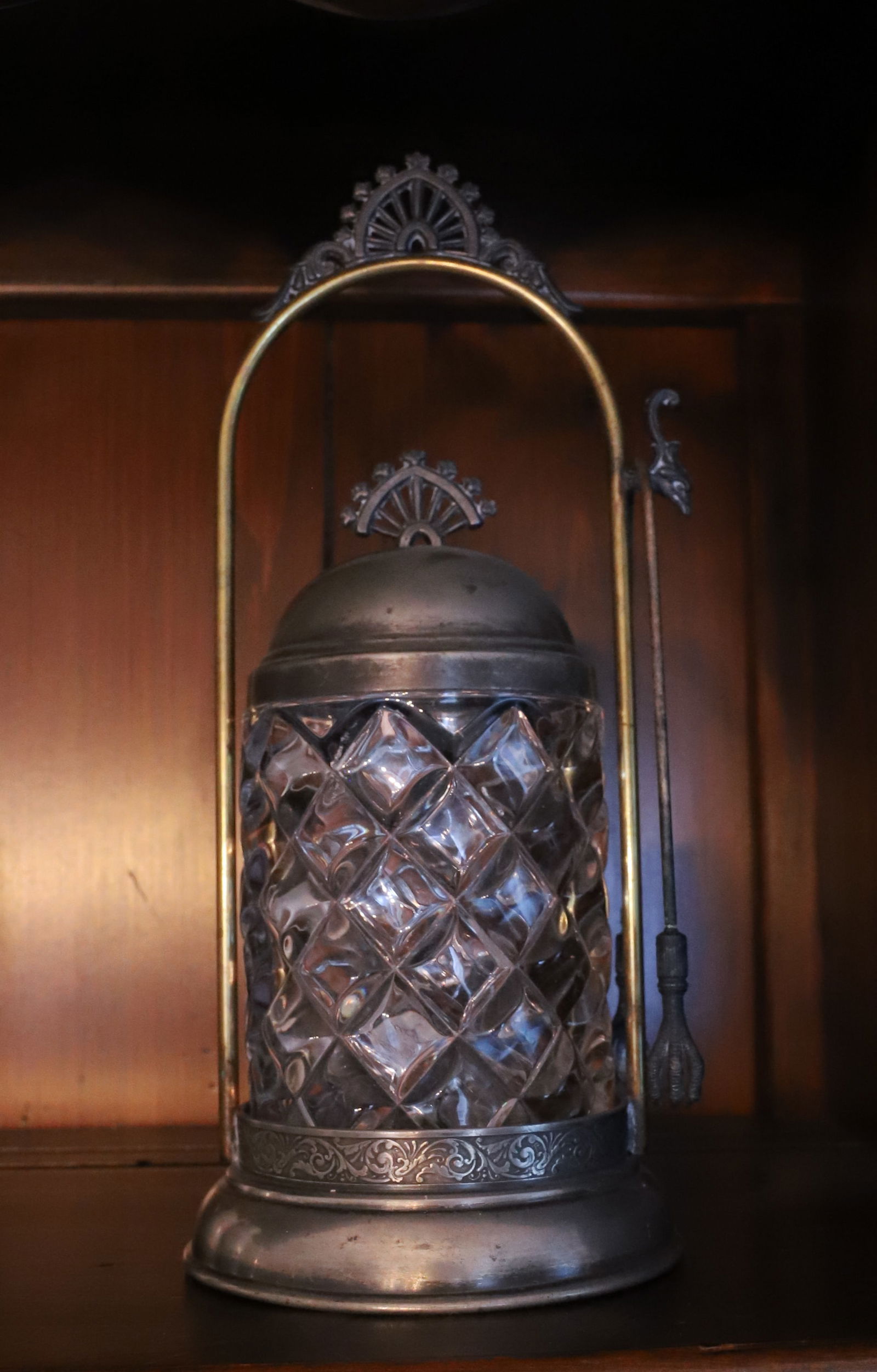 VICTORIAN PICKLE CASTER (1 of 1)