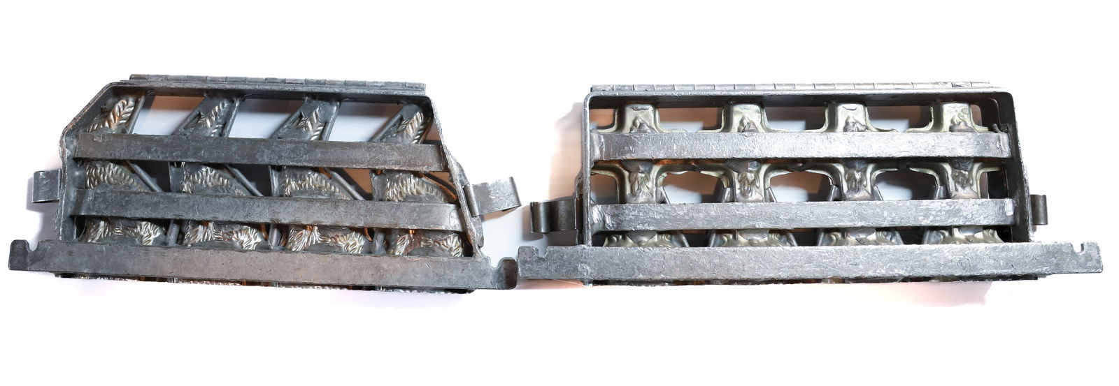 (2) ANTIQUE CHOCOLATE MOLDS (1 of 3)