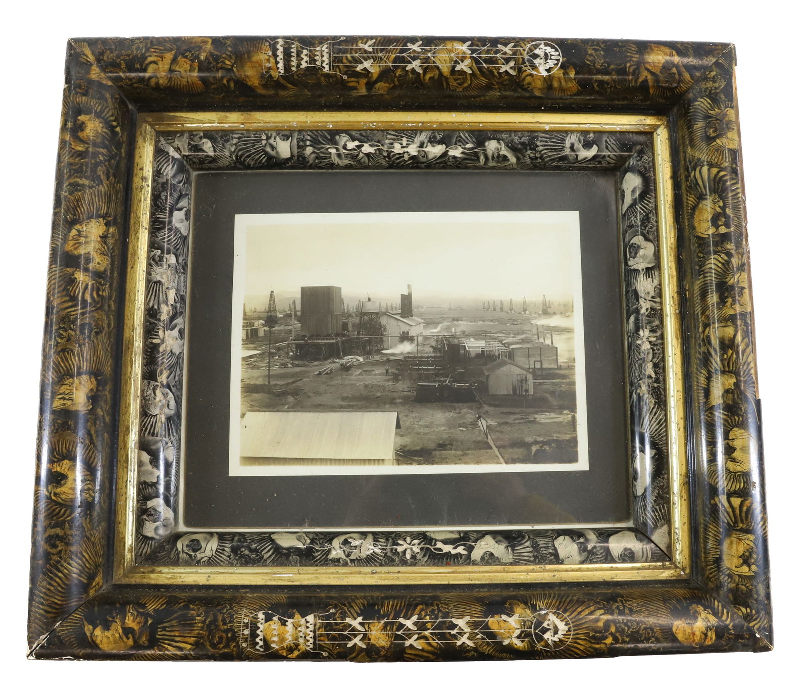 PHOTO OIL DERRICKS,REFINERY (1 of 4)