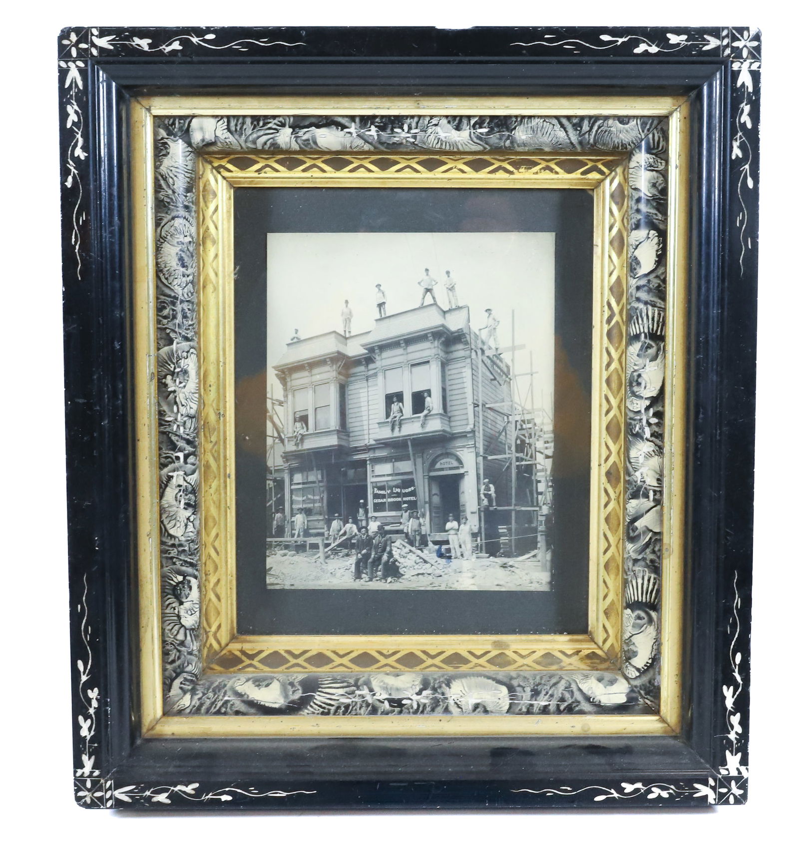 HOTEL CONSTRUCTION CABINET CARD (1 of 4)