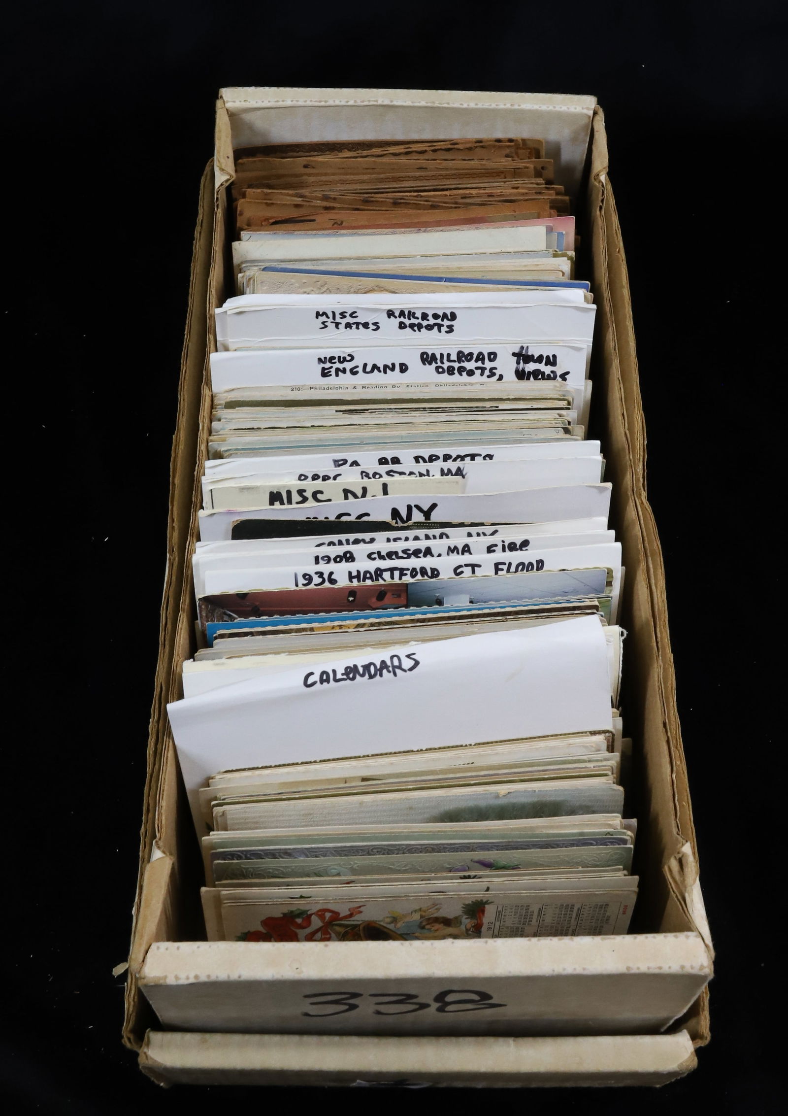 LOT OF (300+) EARLY POSTCARDS (1 of 6)