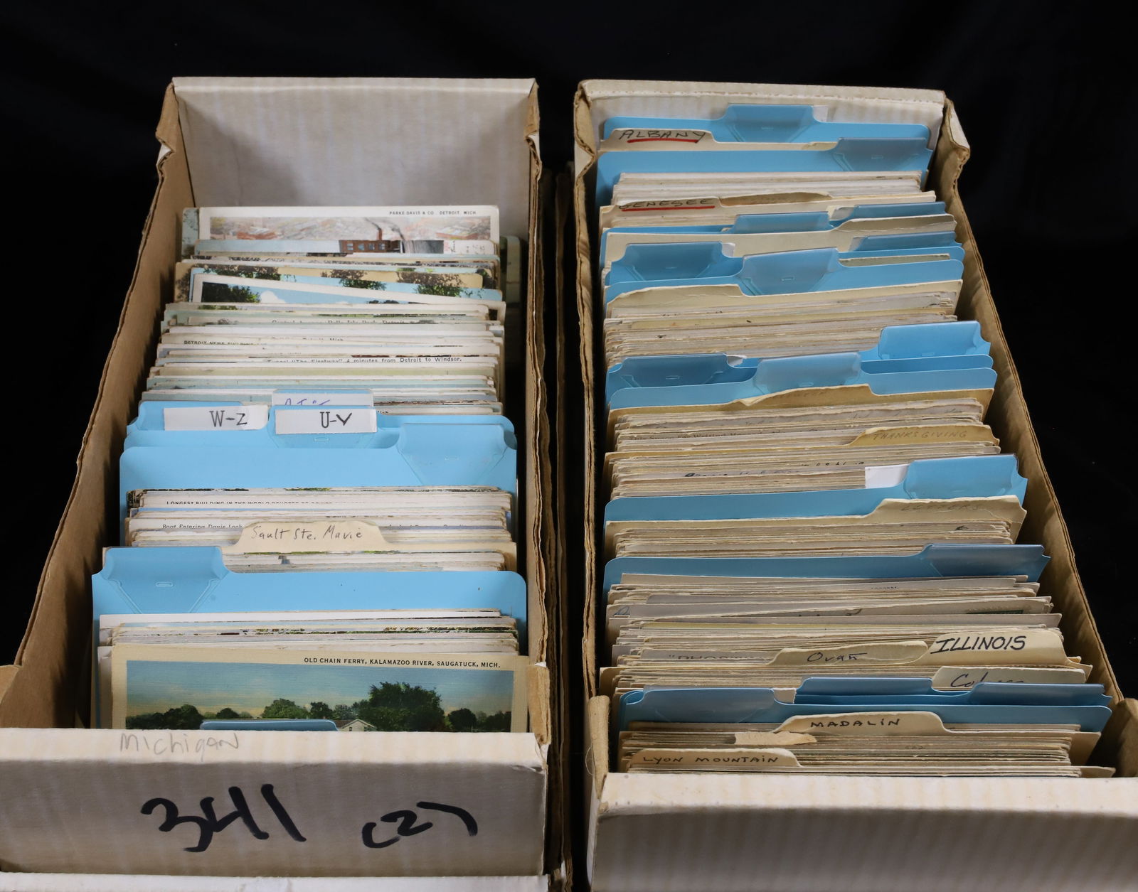 LARGE LOT OF (1000+) MICHIGAN POSTCARDS (1 of 5)