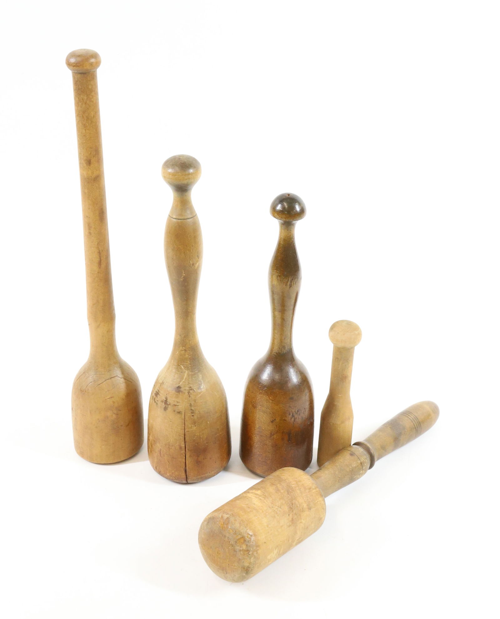 LOT OF POTATO MASHERS (1 of 2)