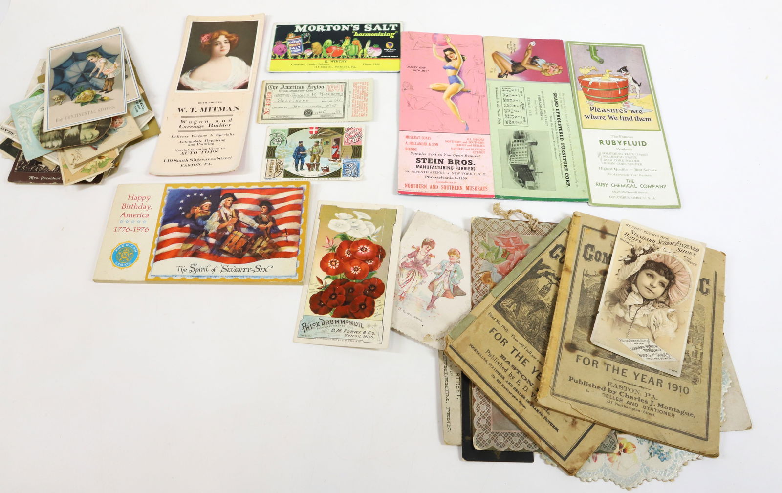 LOT OF VICTORIAN TRADE CARDS, BLOTTERS AND MORE (1 of 5)