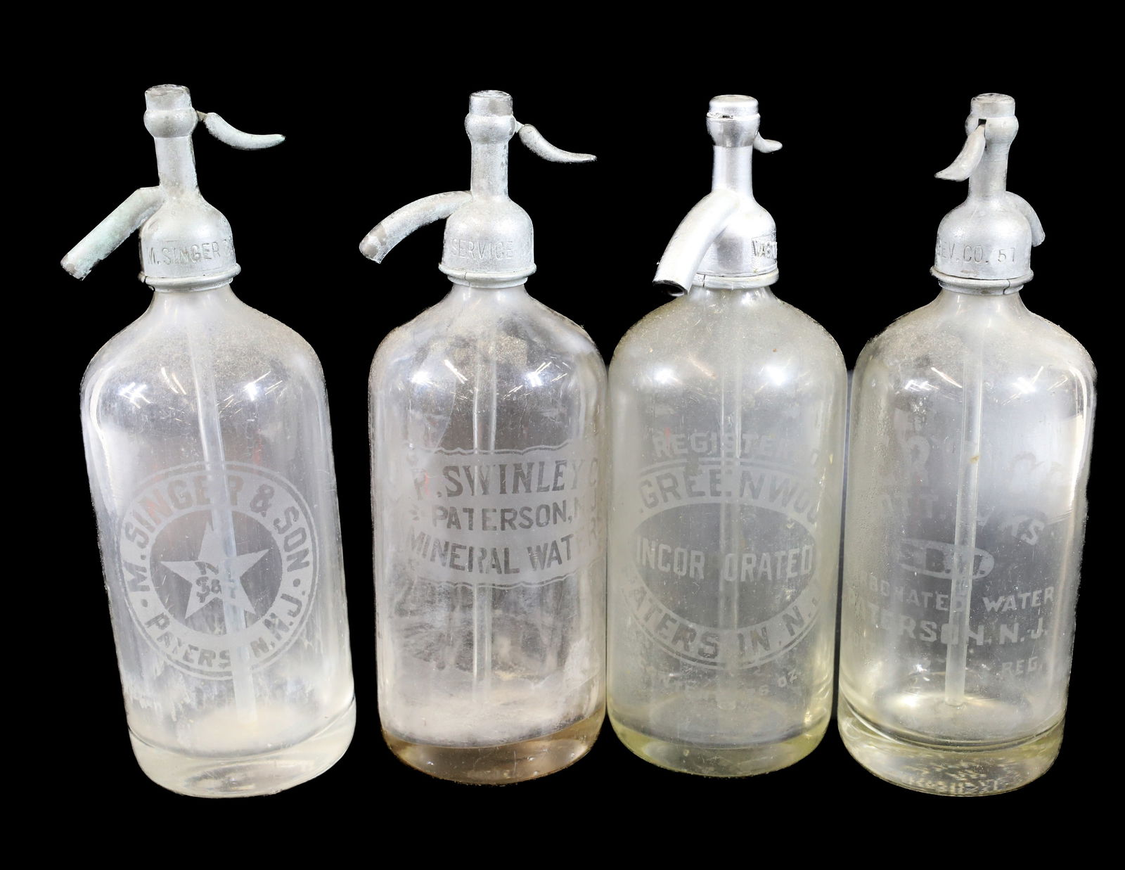 (4) ANTIQUE SELTZER BOTTLES (1 of 5)