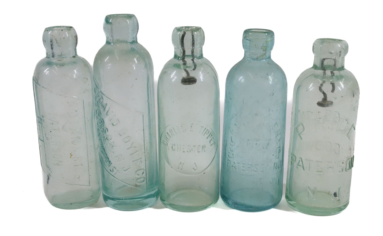 LOT OF NEW JERSEY ADVERTISING BOTTLES (1 of 6)