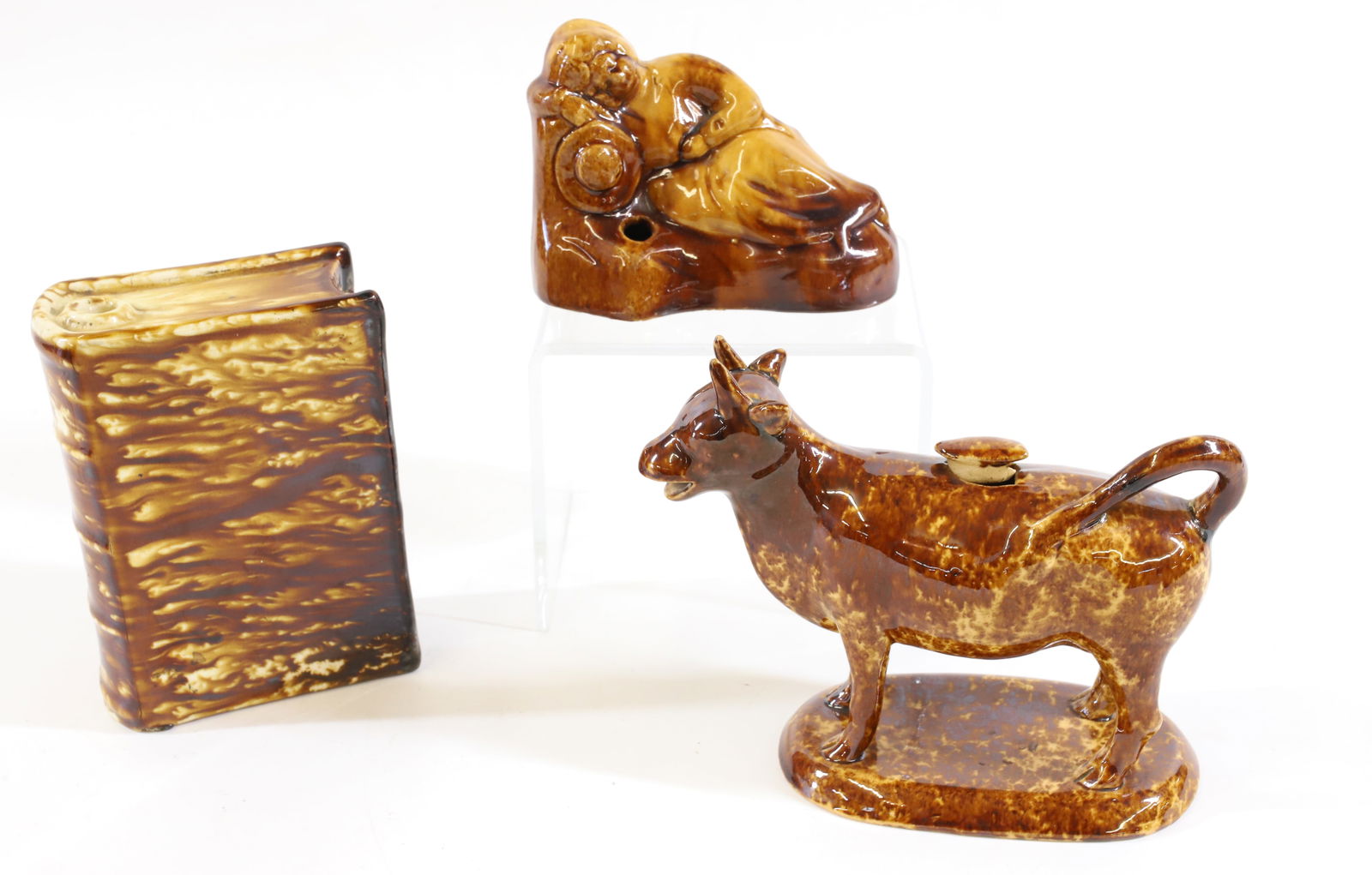 LOT OF ROCKINGHAM POTTERY (1 of 3)