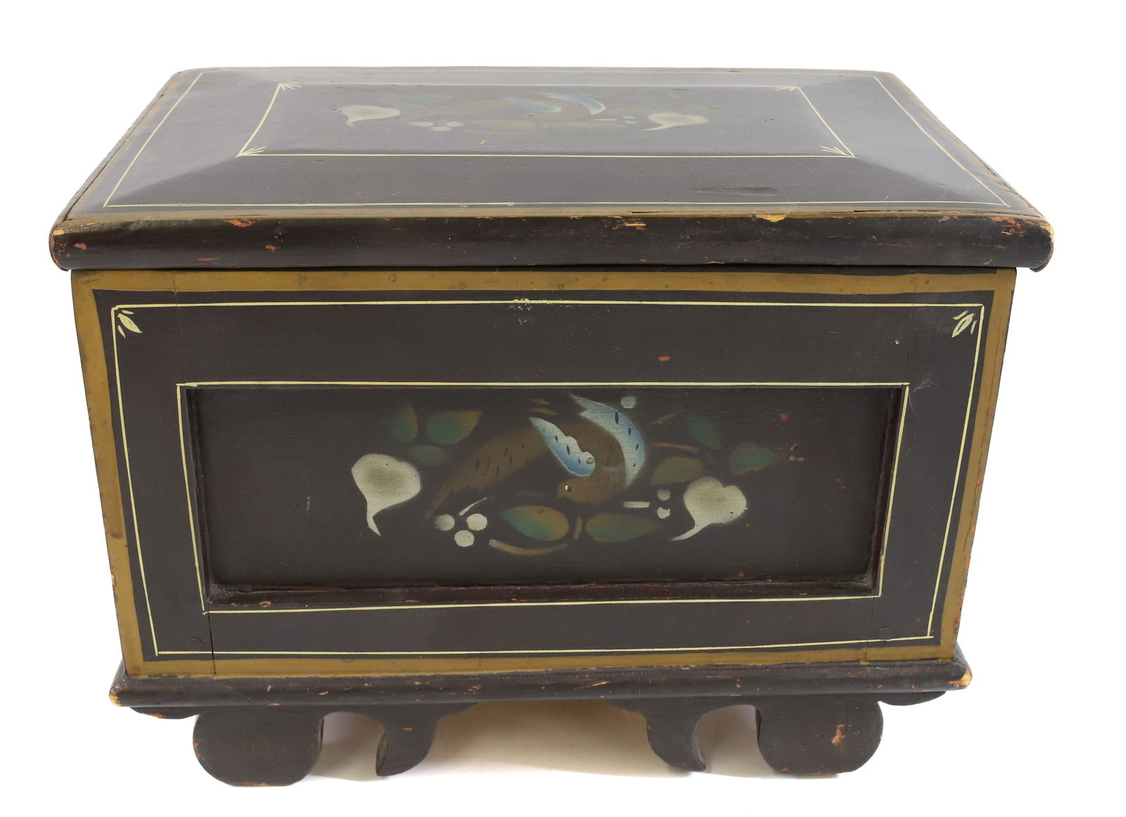 19TH CENTURY MINIATURE BLANKET CHEST (1 of 7)