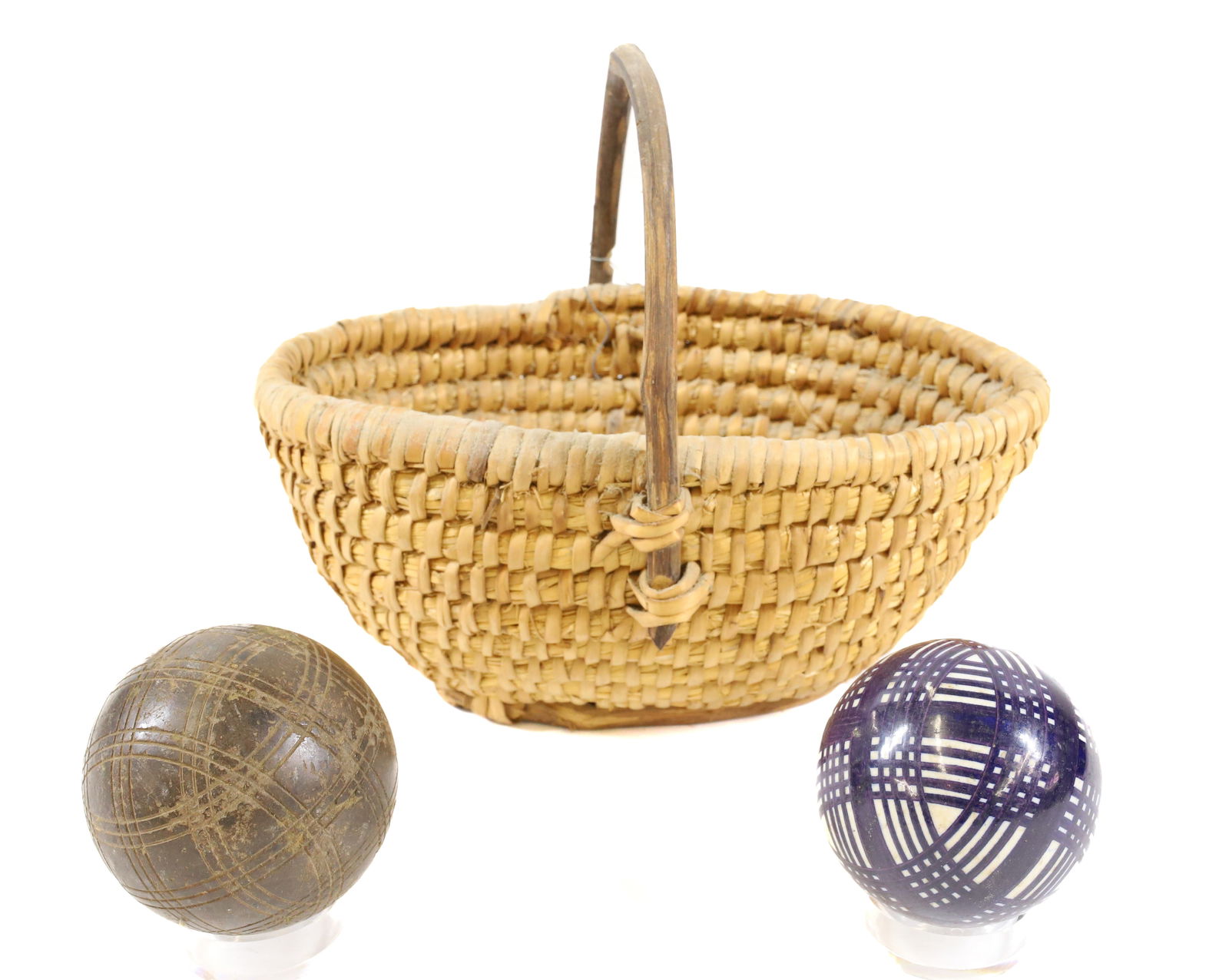 HANDLED RYE BASKET (1 of 3)