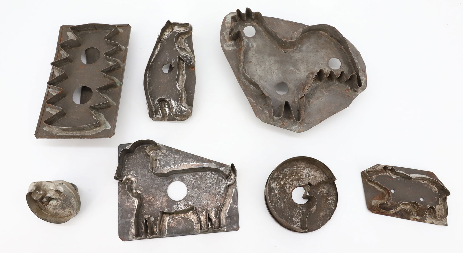(7) UNUSUAL TIN COOKIE CUTTERS (1 of 2)