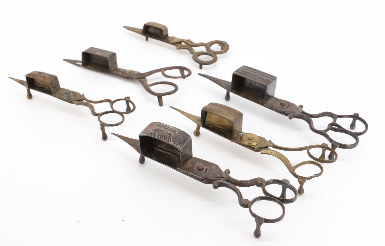 LOT OF CANDLE SNUFFERS (1 of 3)