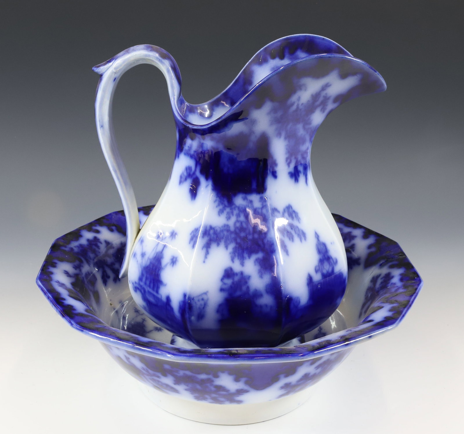 FLOW BLUE SCINDE  PITCHER AND BOWL (1 of 4)