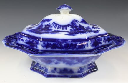 FLOW BLUE COVERED VEGETABLE SCINDE PATTERN