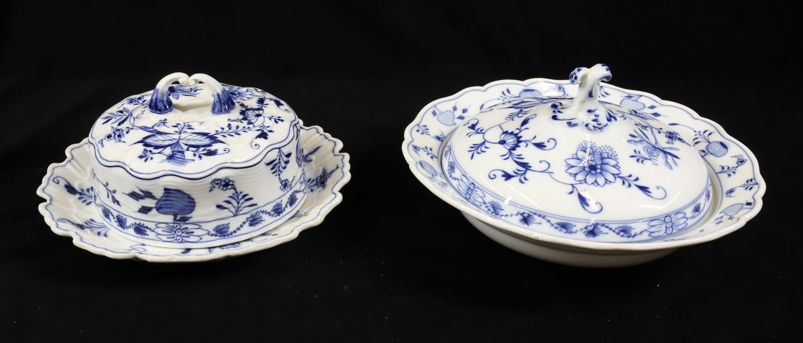 (2) MEISSEN BLUE ONION COVERED BUTTER AND BOWL (1 of 3)