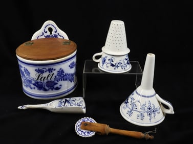 (5) BLUE ONION SALT BOX AND UTENSILS
