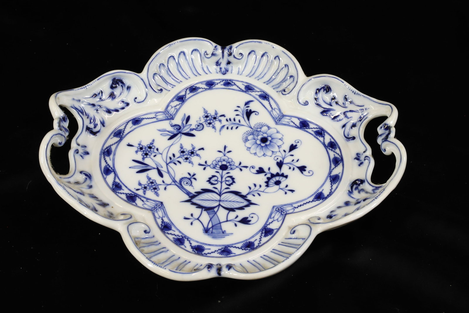 MEISSEN SERVING TRAY (1 of 3)