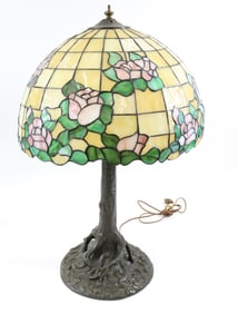 BRONZE/LEADED GLASS LAMP