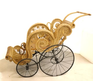 VICTORIAN WICKER STROLLER