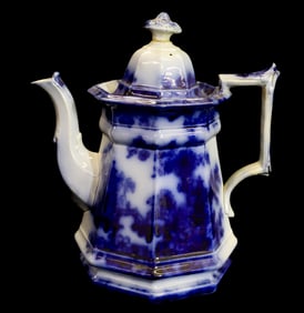 FLOW BLUE SOBRAON TEAPOT