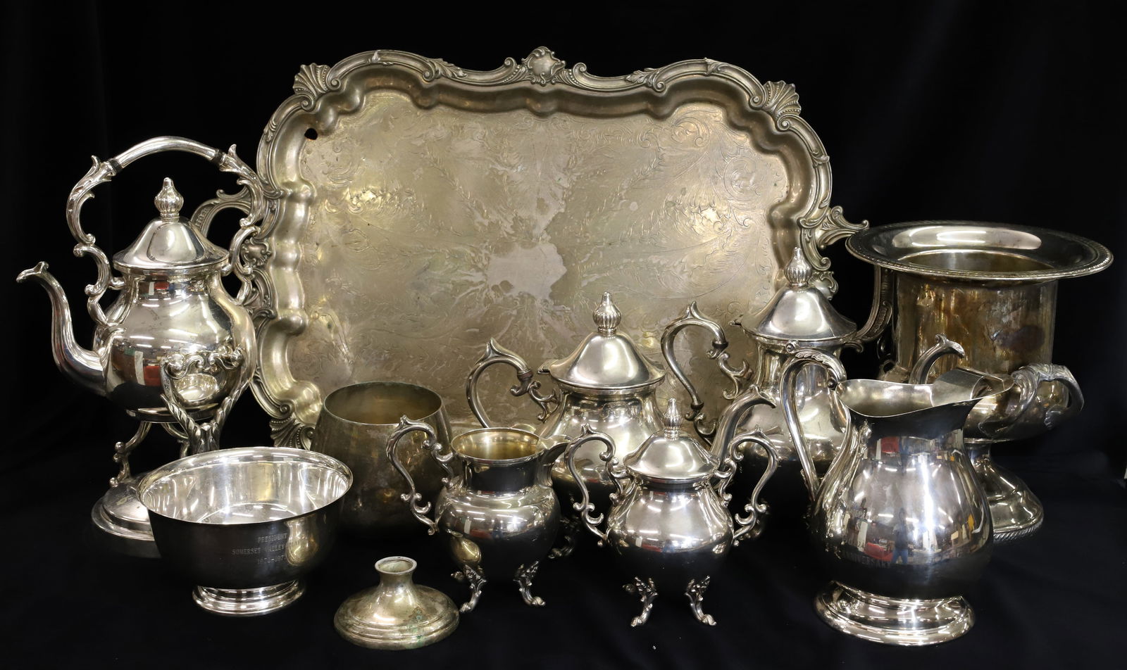 (10) SILVERPLATE/TEA SET (1 of 3)