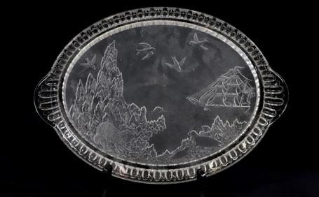 POLAR BEAR GLASS TRAY