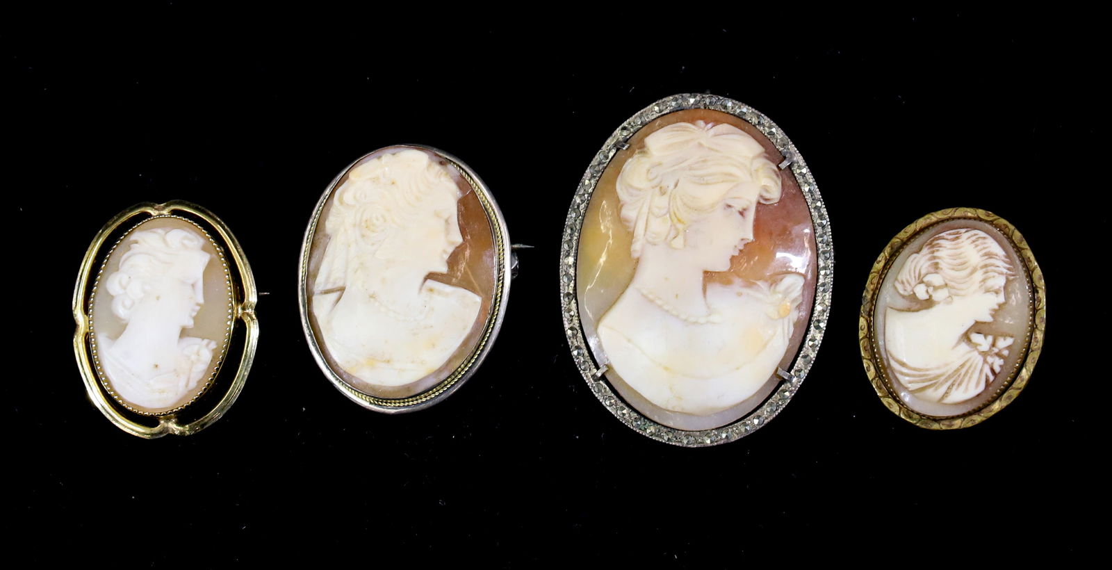 (4) SHELL CAMEO BROOCHES (1 of 3)