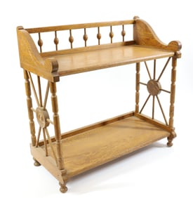 VICTORINA OAK SHELF