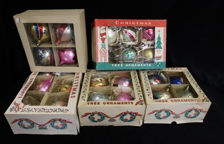 VINTAGE CHRISTMAS ORNAMENTS