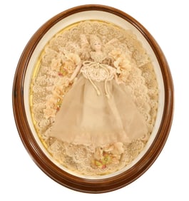 VICTORIAN SHADOW BOX