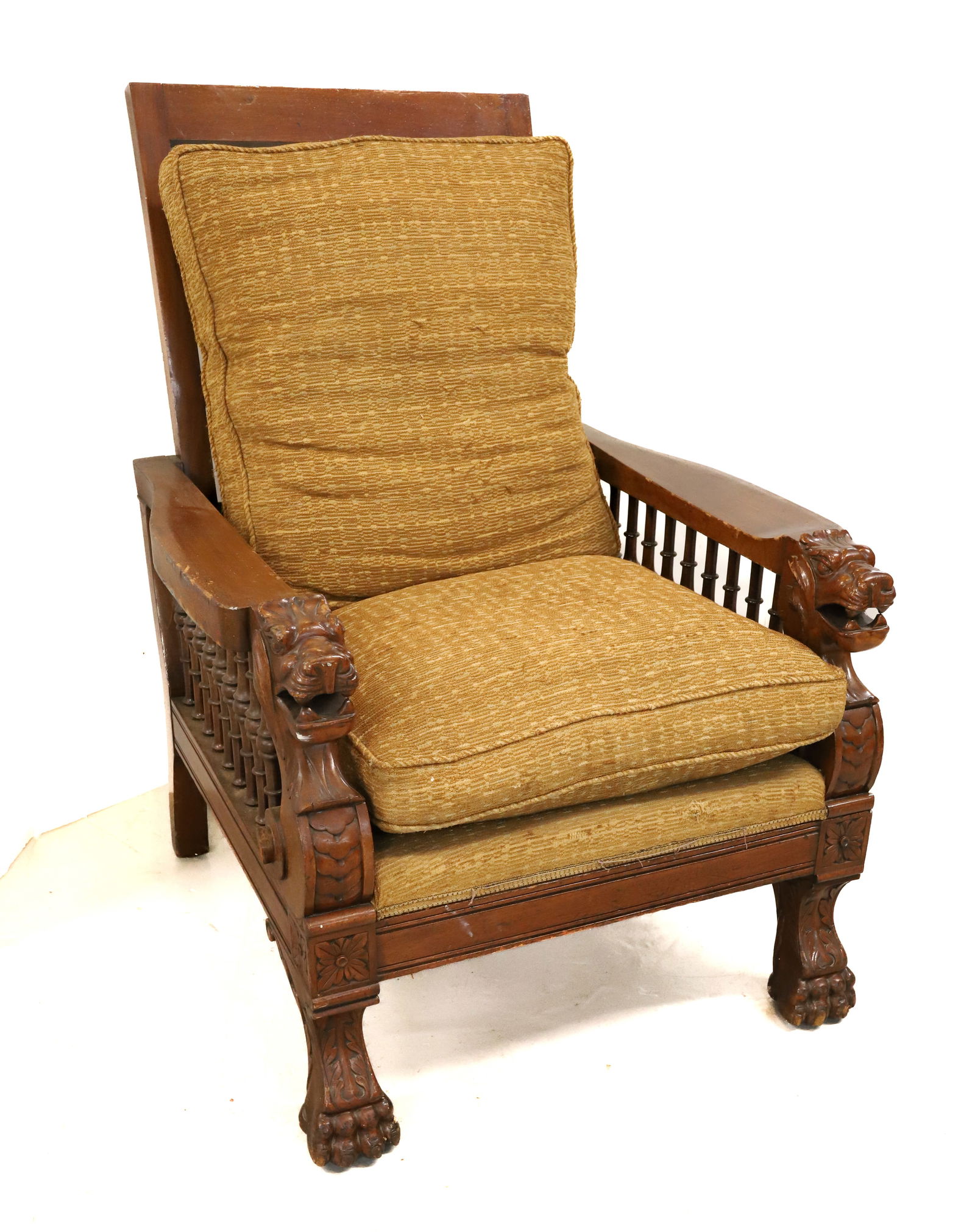 VICTORIAN EASY CHAIR (1 of 4)