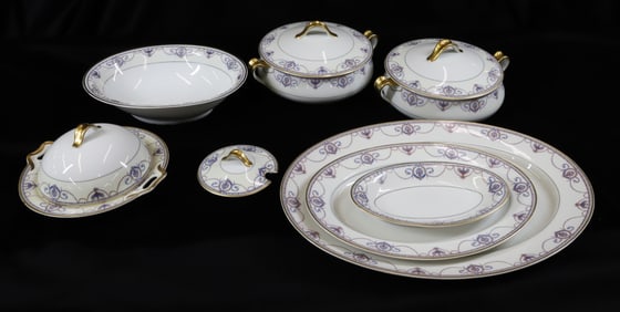 (7)HAVILAND SERVING PIECES