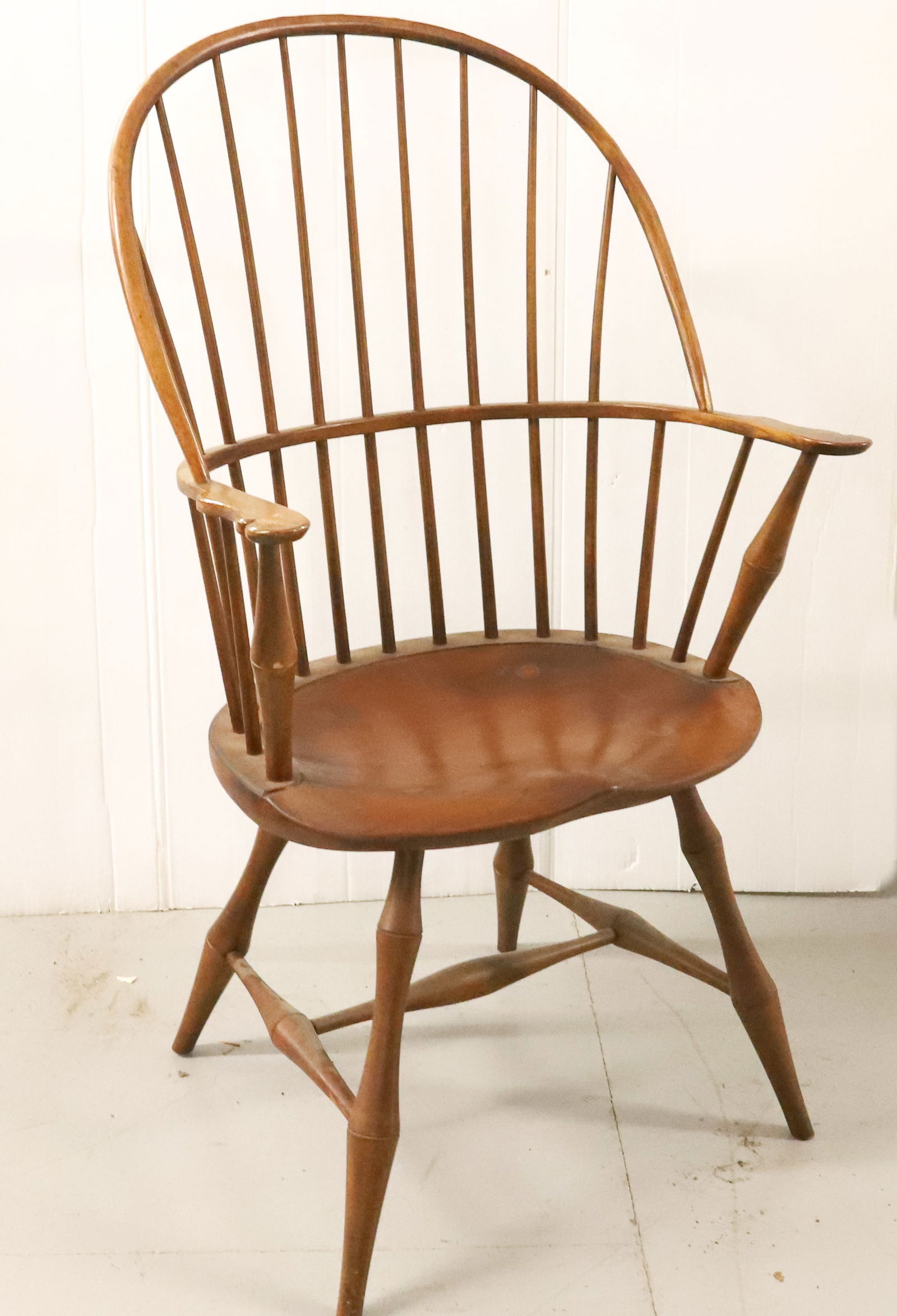 WINDSOR CHAIR: HOOP BACK WINDSOR 41"H X HAND MADE BY D.R. DIMES ASH, HICKORY AND PINE WOODS 41"H X 24 1/4" X 16" PLEASE READ CAREFULLY - Terms for Purchasing and Shipping of Auction Items. Please read carefully befo