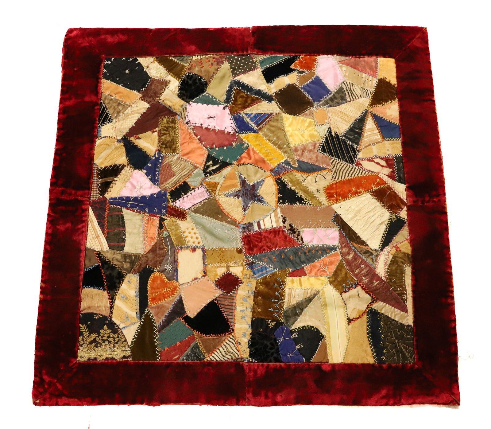 EARLY CRAZY QUILT TABLE MAT (1 of 3)