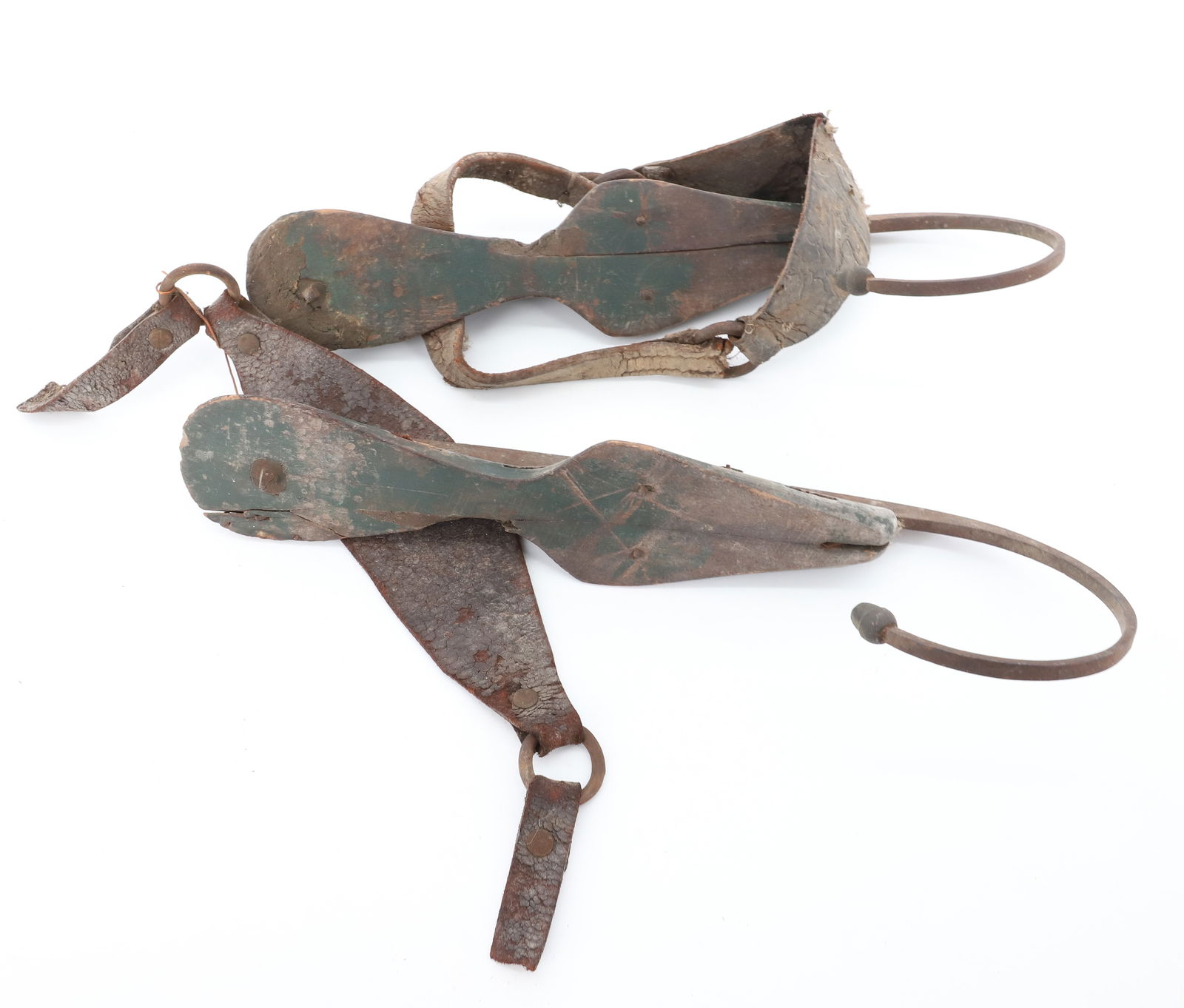 PR. OF ANTIQUE ICE SKATES (1 of 3)