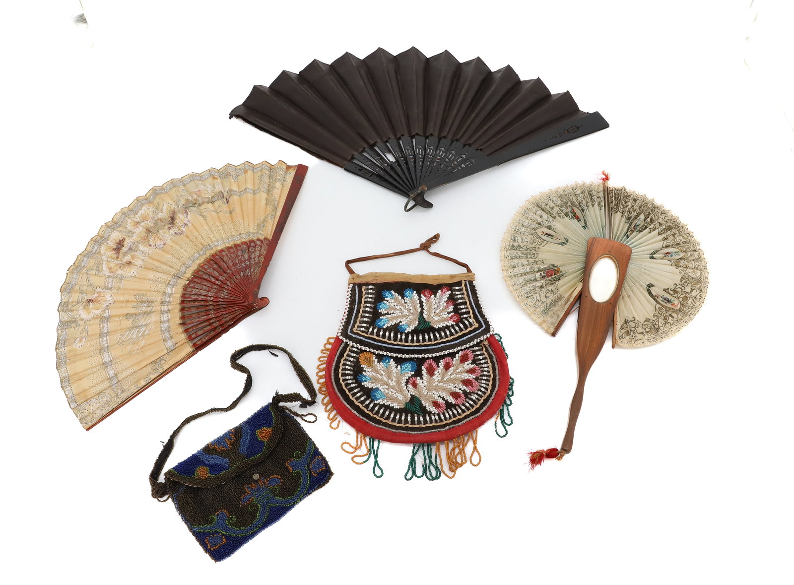 LOT OF ANTIQUE FANS AND BEADED BAGS (1 of 7)