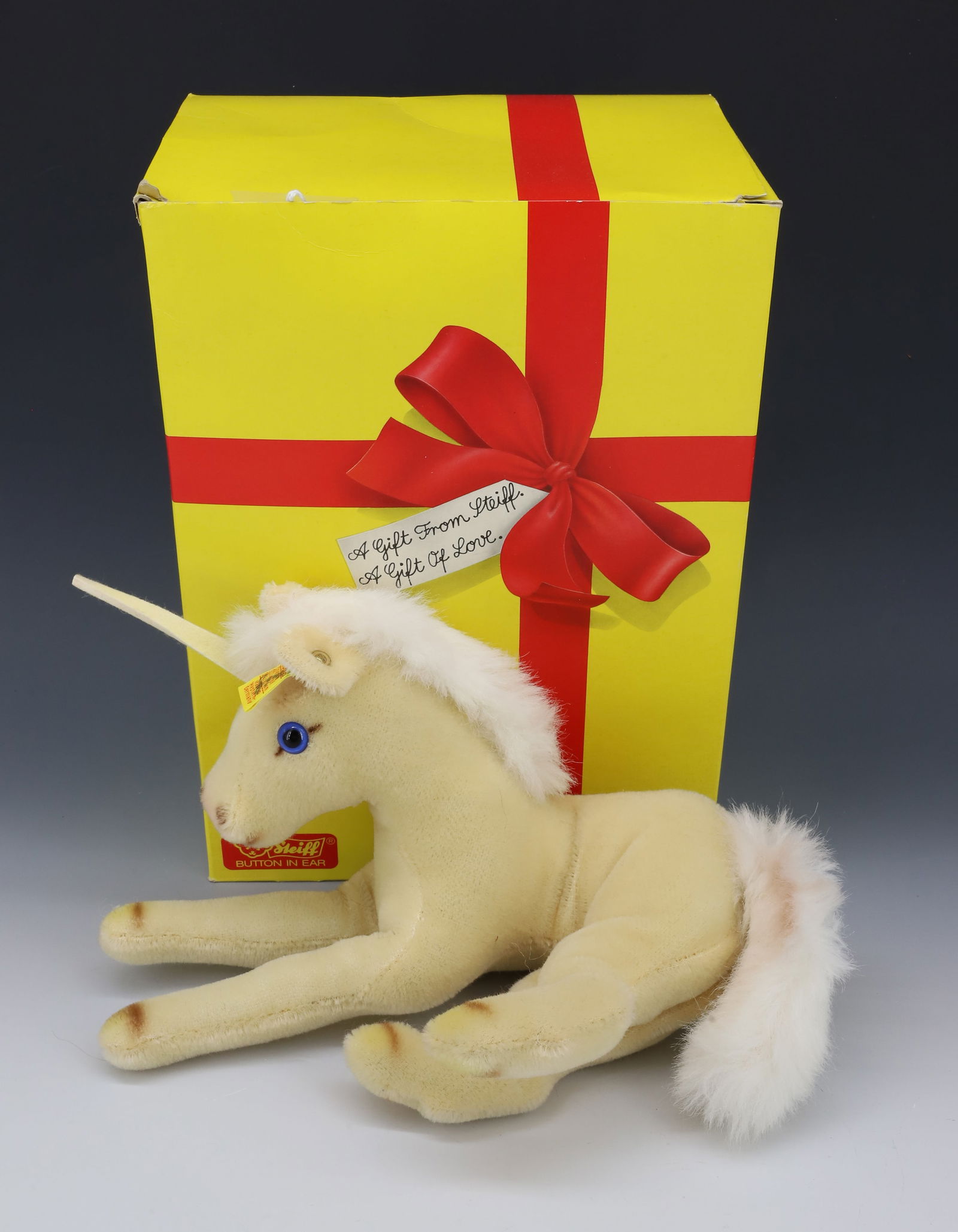 VINTAGE STEIFF UNICORN: UNICORN WHITE BUTTON AND TAG MOHAIR 12" PLEASE READ CAREFULLY - Terms for Purchasing and Shipping of Auction Items. Please read carefully before bidding. All payments for purchases will be made throug