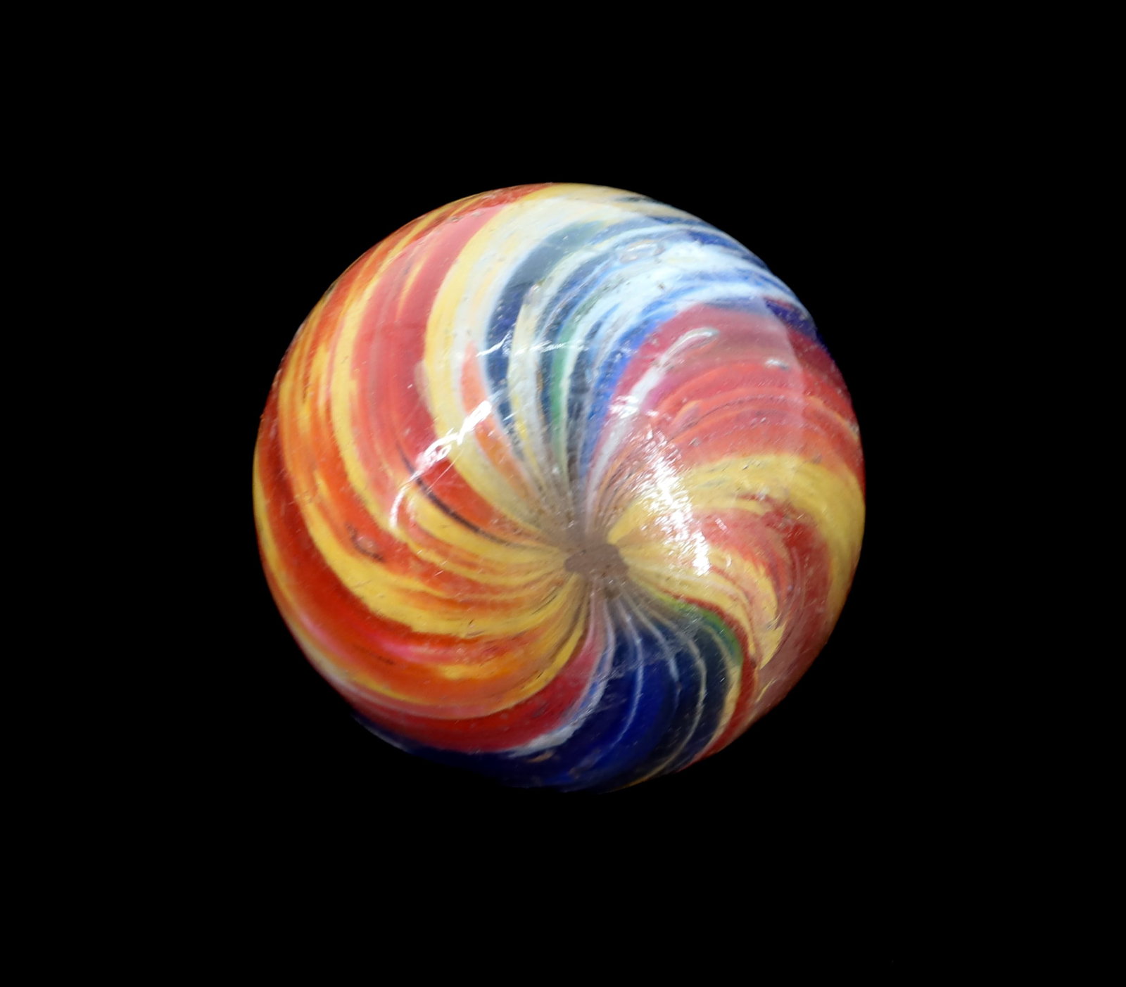 ONION SKIN GLASS MARBLE: BLUE/RED/YELLOW/WHITE. 1 1/2" D. PLEASE READ CAREFULLY - Terms for Purchasing and Shipping of Auction Items. Please read carefully before bidding. All payments for purchases will be made through LiveA