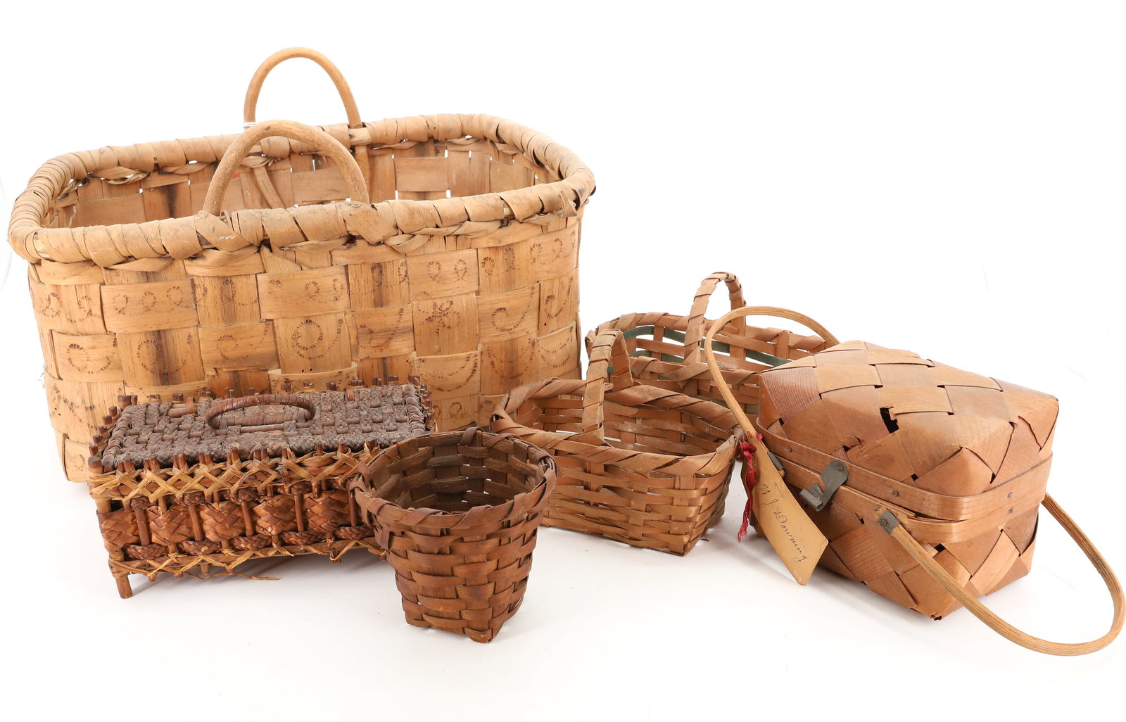 LOT OF ANTIQUE BASKETS: (6) VARIOUS BASKETS RANGING FROM 3 1/2" TO 14" LENGTHS. PLEASE READ CAREFULLY - Terms for Purchasing and Shipping of Auction Items. Please read carefully before bidding. All payments for purchases wil